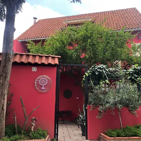 Red Goat Hostel-3